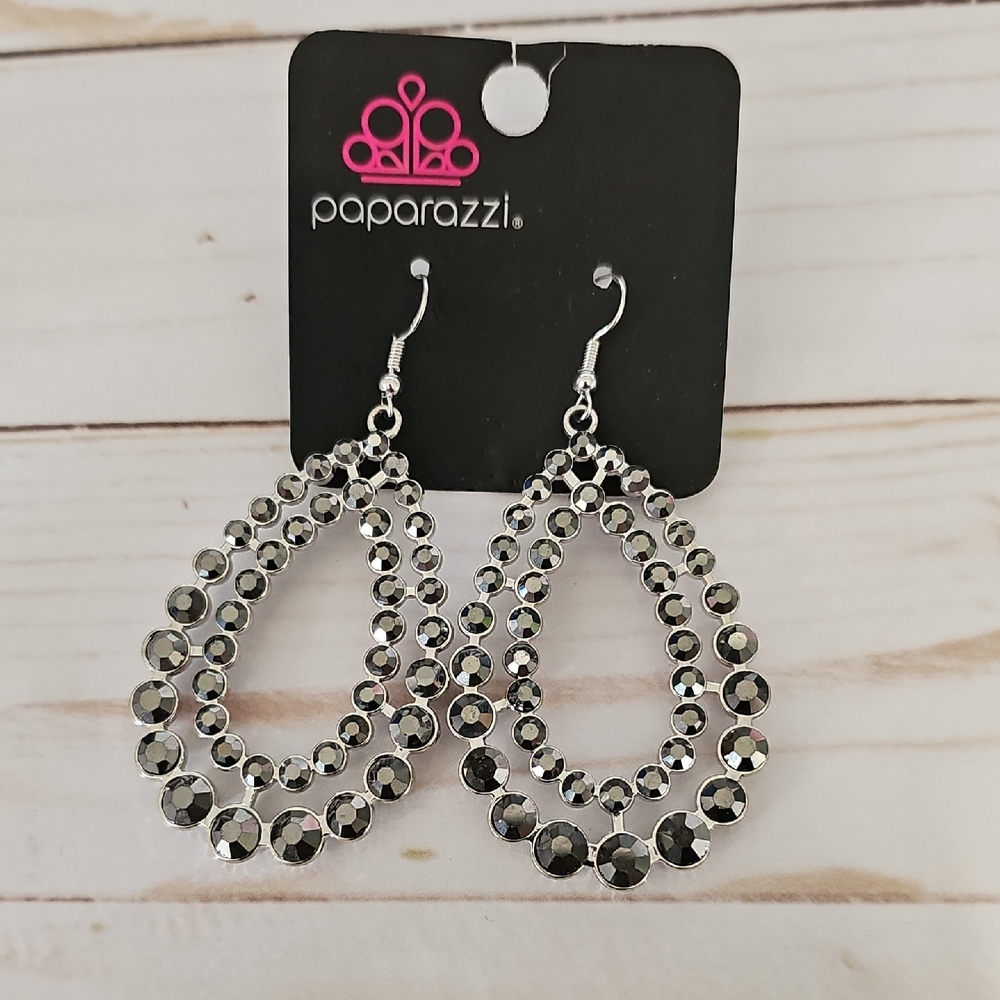 Paparazzi Dazzling Silver and Black Earrings
